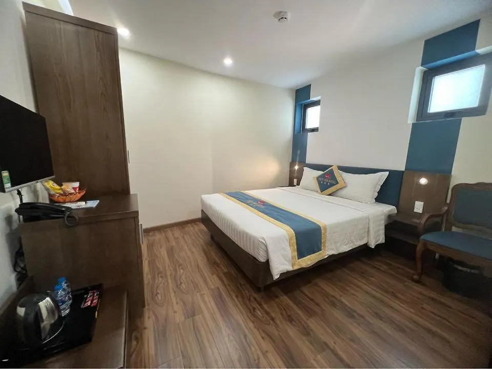 ***  Thuy Van Hotel Vung Tau Vietnam