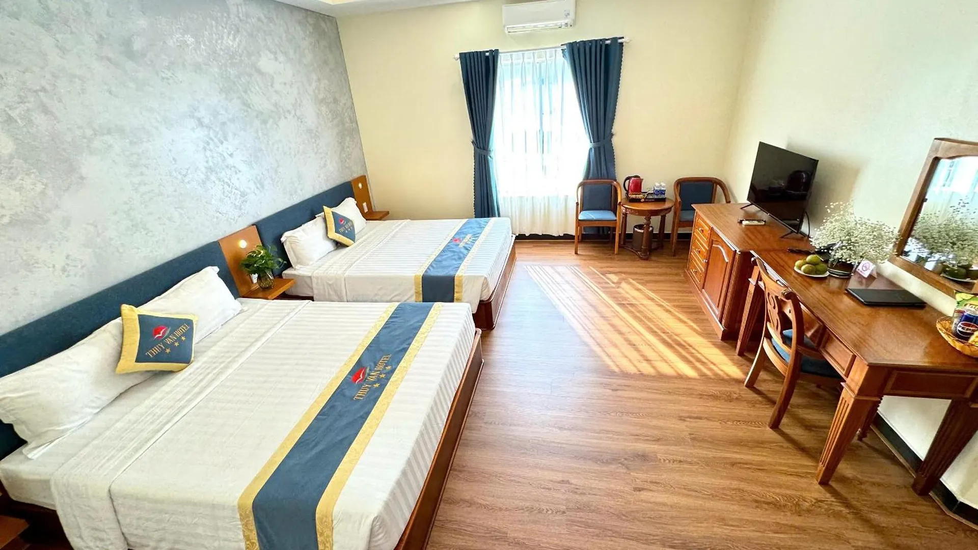 ***  Thuy Van Hotel Vung Tau Vietnam